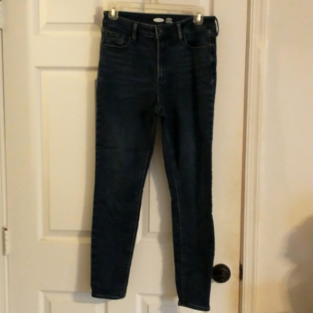 Old Navy Rockstar Super Skinny High Rise Jeans with built in warm